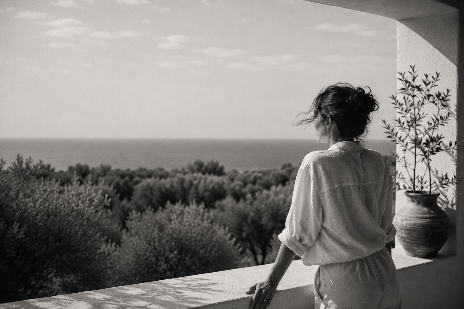 Elara patient, final moment ? Mediterranean coastal cinematic